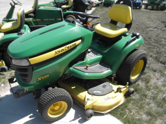 2010 John Deere X534