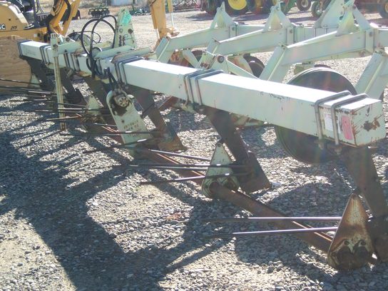  Orthman 12 ROW ROD WEEDER