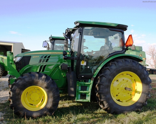 2012 John Deere 6125R