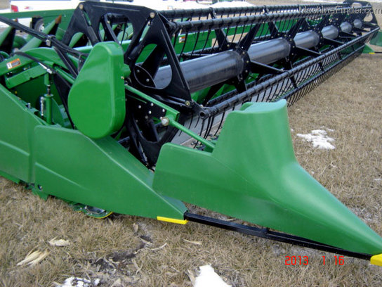 2012 John Deere 630F