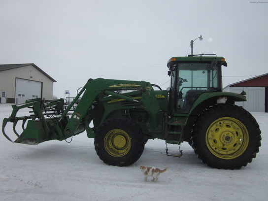 2005 John Deere 7920