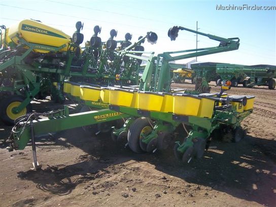 2000 John Deere 1760