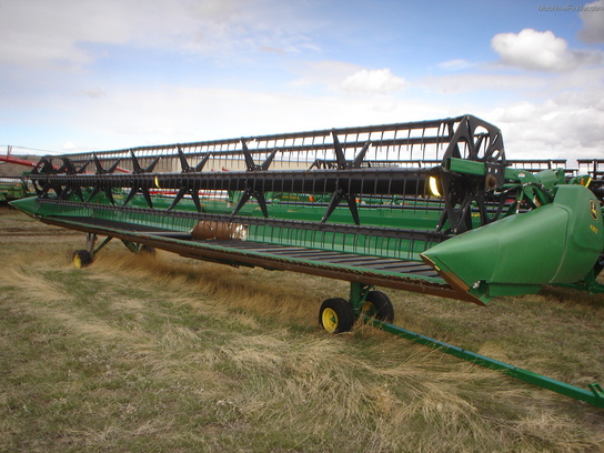 2010 John Deere 635D