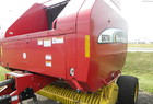 2011 New Holland BR7090