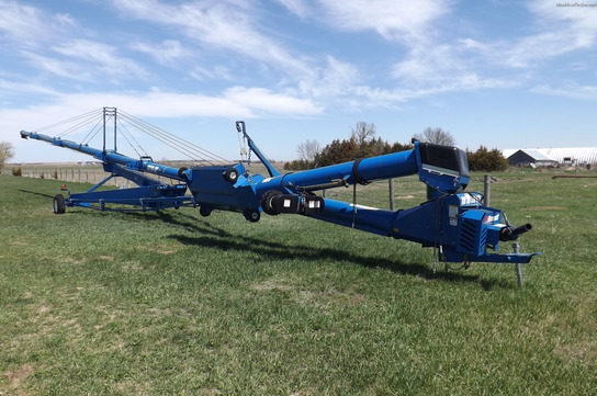 2010 Brandt 13110 AUGER W/POWER HOPPER