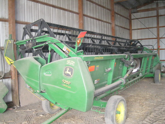 2005 John Deere 625F