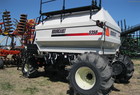 2003 Bourgault 5710