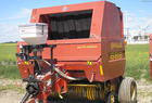 2001 New Holland 688