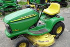 2000 John Deere LT166