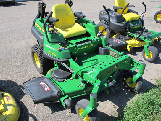 2011 John Deere Z710