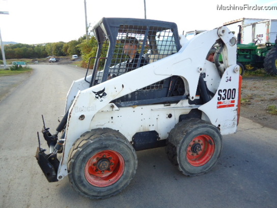 2005 Bobcat S300