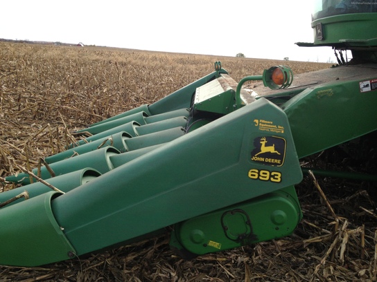 1996 John Deere 693