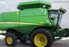 2012 John Deere S660