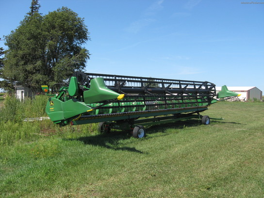 2005 John Deere 630F