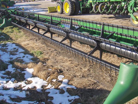 2008 John Deere 635F