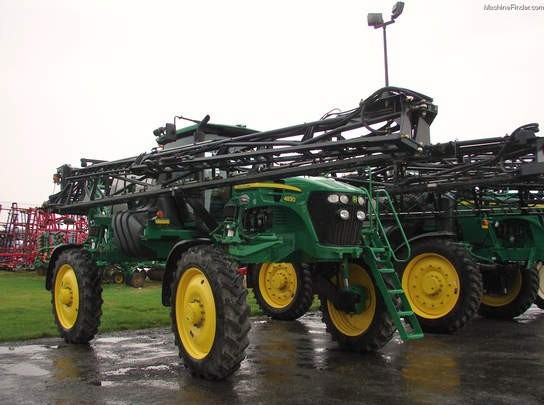 2011 John Deere 4830