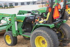 2000 John Deere 4100