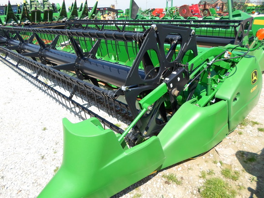 2009 John Deere 635F