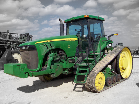 2003 John Deere 8520T