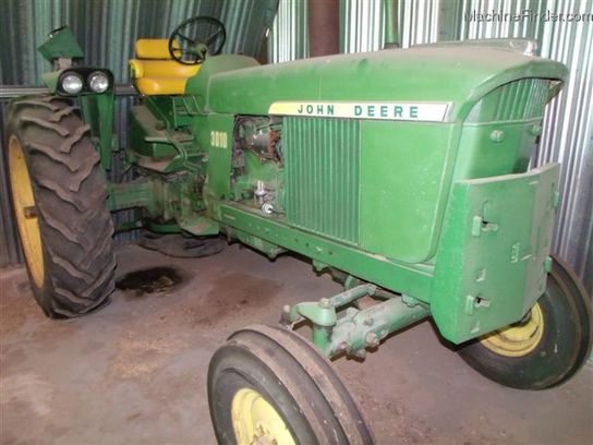 1962 John Deere 3010