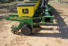  John Deere 1700
