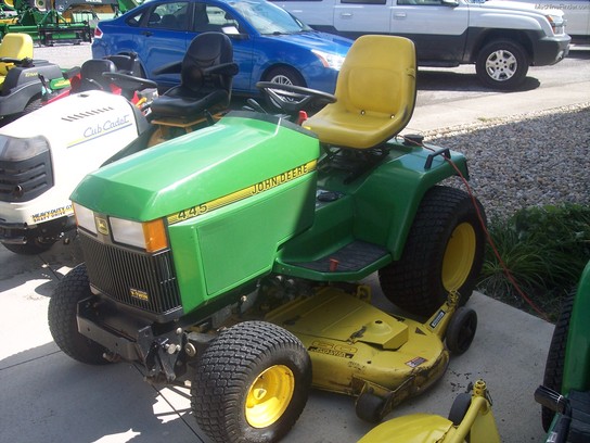 1997 John Deere 445