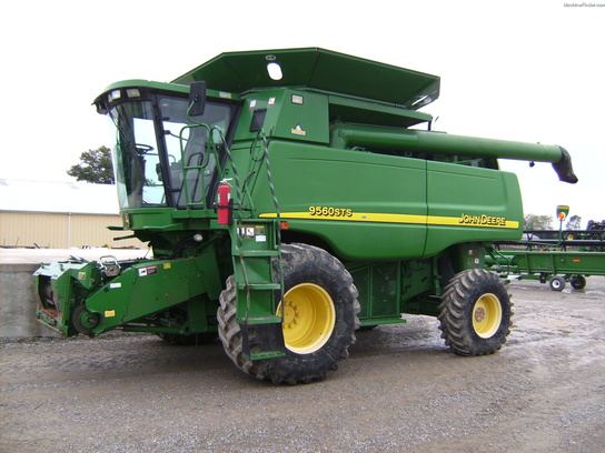 2004 John Deere 9560 STS