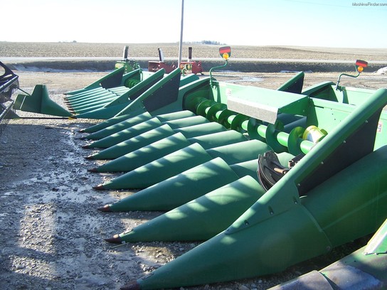 2007 John Deere 893