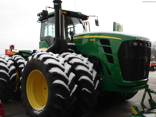 2011 John Deere 9430