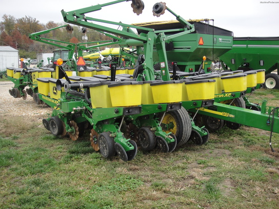 2010 John Deere 1760