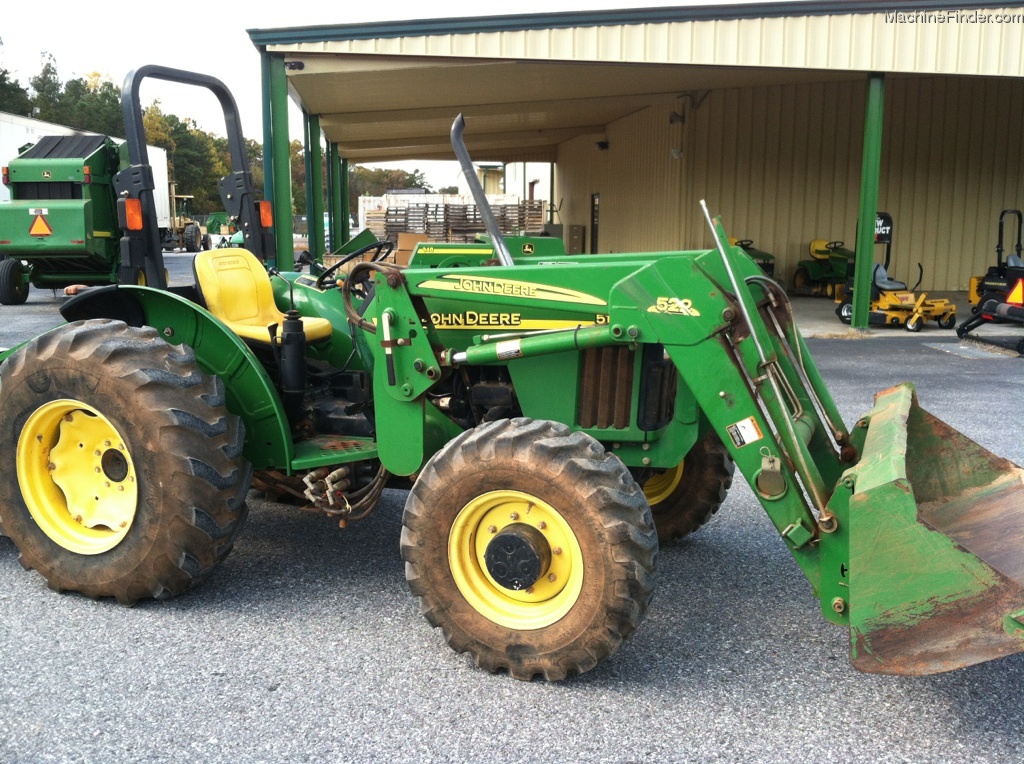 2006 John Deere 5105 Tractors Utility (40100hp) John Deere