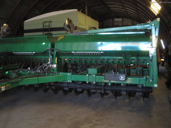 2006 John Deere 1590