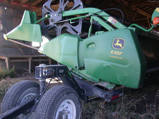 2006 John Deere 635F