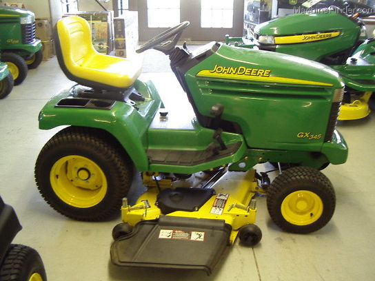 2004 John Deere GX345