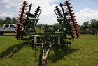  John Deere 635