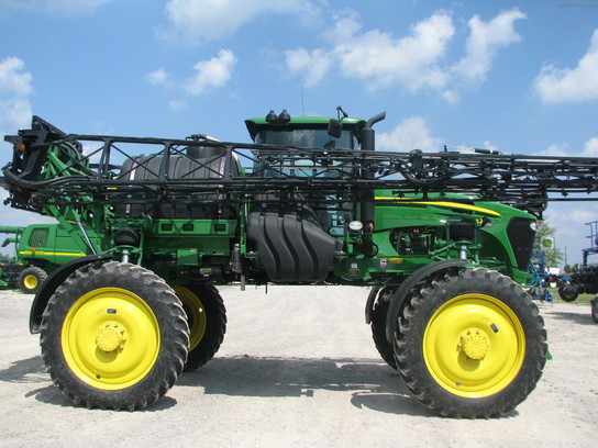 2010 John Deere 4730