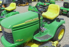 1999 John Deere GT235