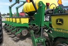 2002 John Deere 1770