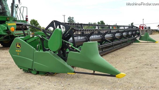 2009 John Deere 635F