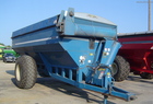  Kinze 840
