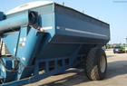  Kinze 840