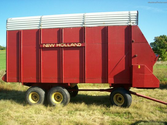 New Holland 716
