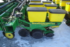 2002 John Deere 1770