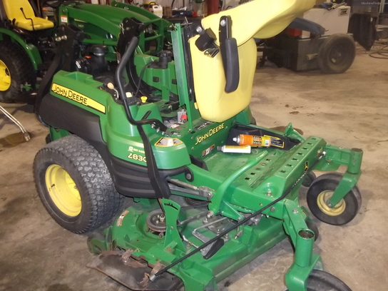2009 John Deere Z830A