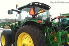  John Deere 6210R