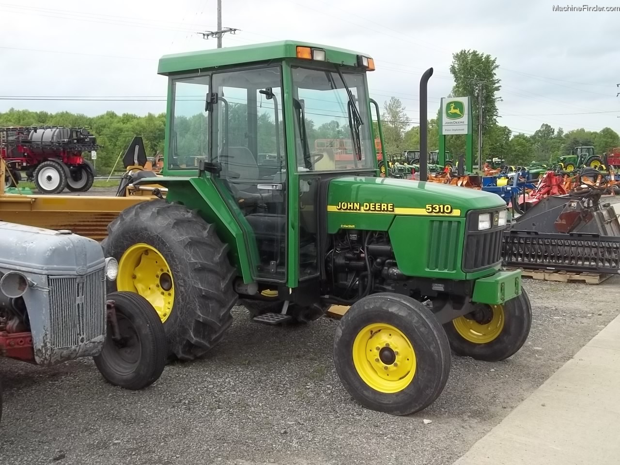 2000 John Deere 5310 Tractors Utility (40100hp) John Deere