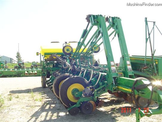 2007 John Deere 1770