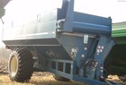2005 Kinze 840