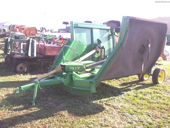 2001 John Deere 1517