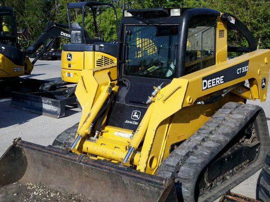 2007 John Deere CT332